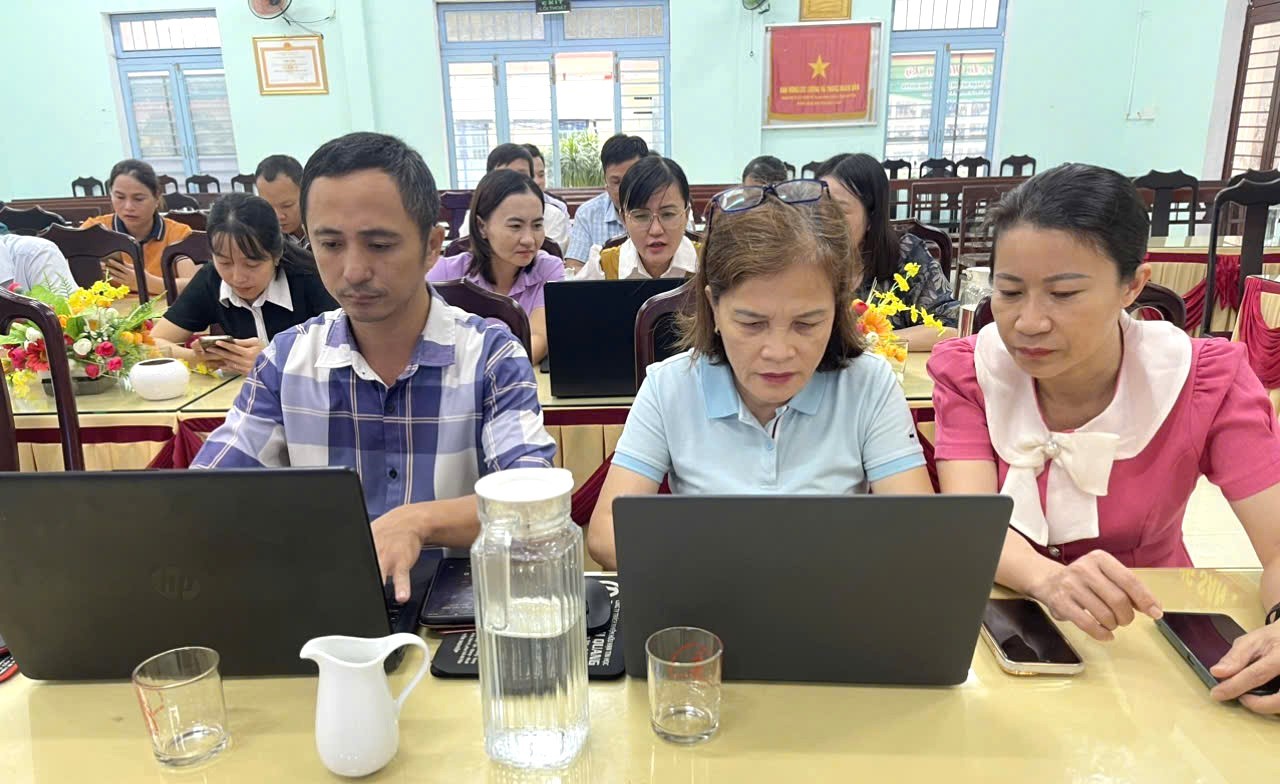 Thăng Bình phát động cuộc thi trực tuyến tìm hiểu cải cách hành chính và chuyển đổi số năm 2024